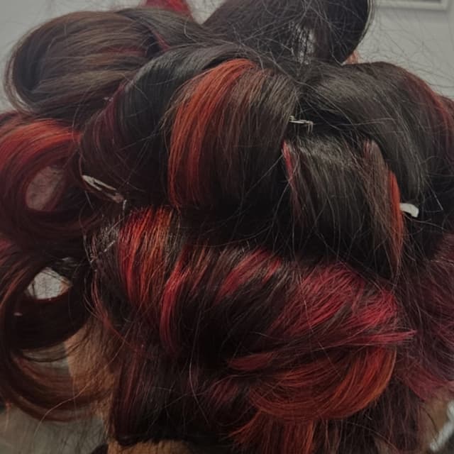 BLOWOUT BUNDLE at Beesvisions Hair Studio in Palm Desert, CA